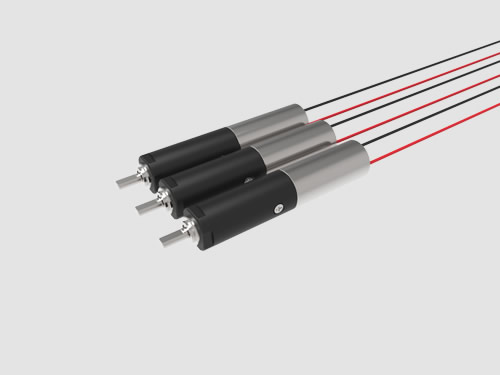 Choosing the Voltage of a Mini DC Motor